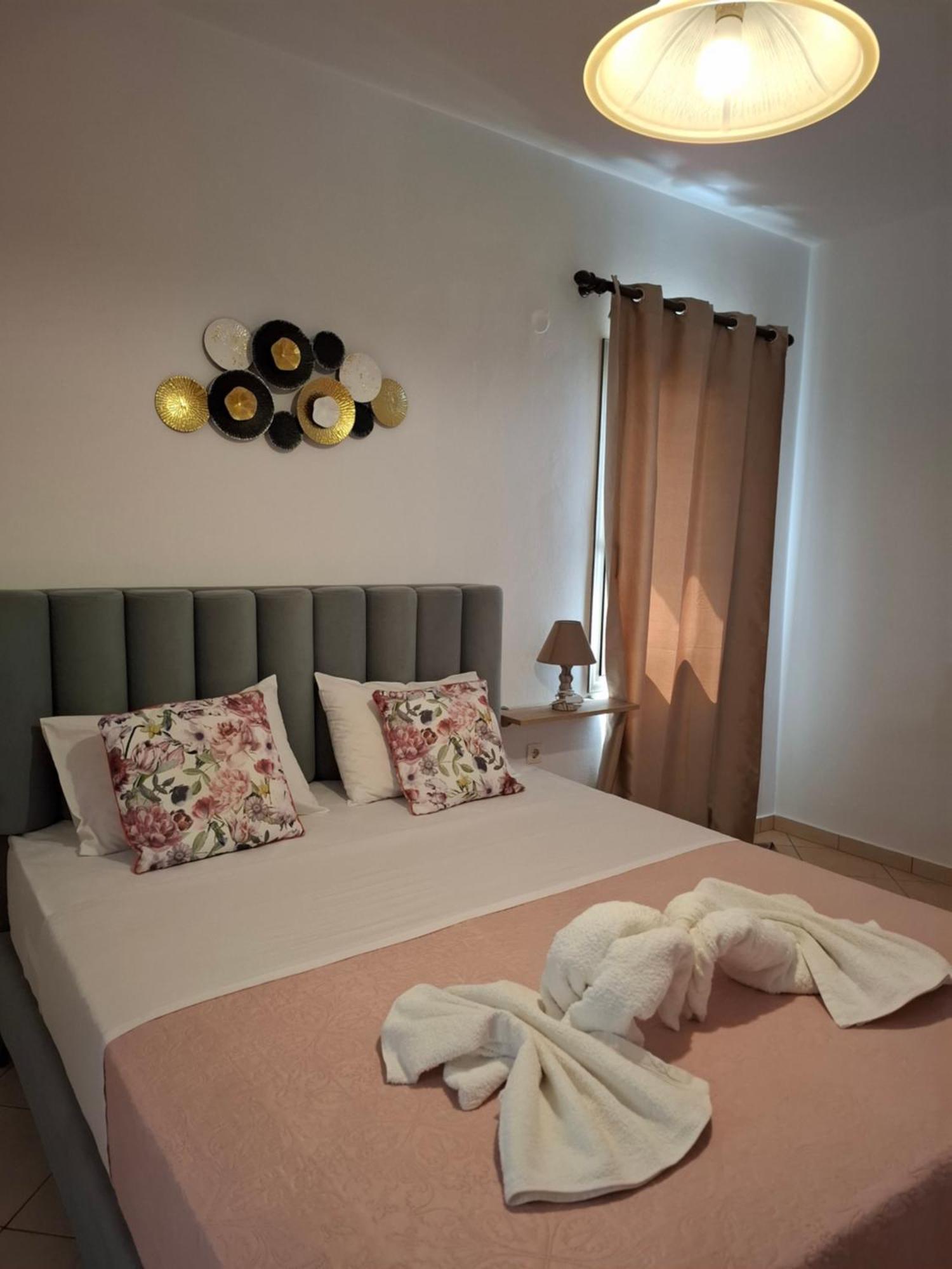 Nireides Villas 'Top Destination' إيلافونيسي المظهر الخارجي الصورة